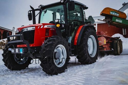 Massey Ferguson 4720 recensioni e scheda tecnica