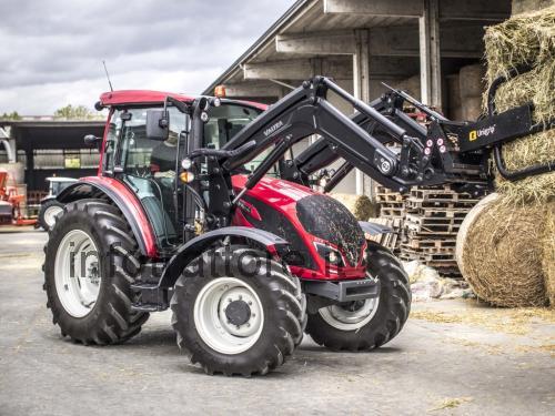 Valtra A74 recensioni e scheda tecnica