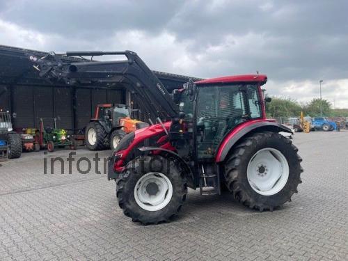 Valtra A84 recensioni e scheda tecnica